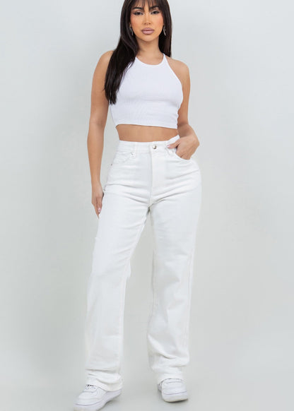 White denim wide leg 5 pocket style zipper fly jeans.