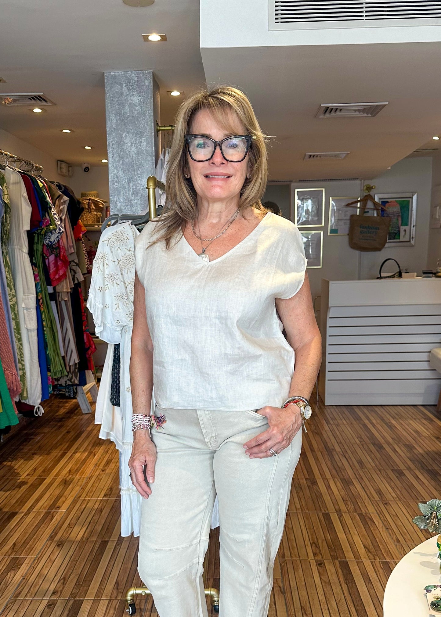 Lisa Linen Short Sleeve Top