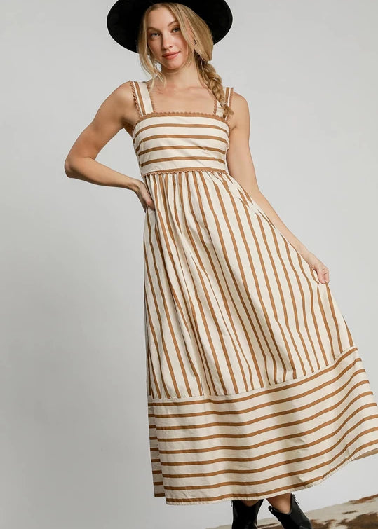 Beige striped maxi dress. Sleeveless, a-line, scalloped lace.