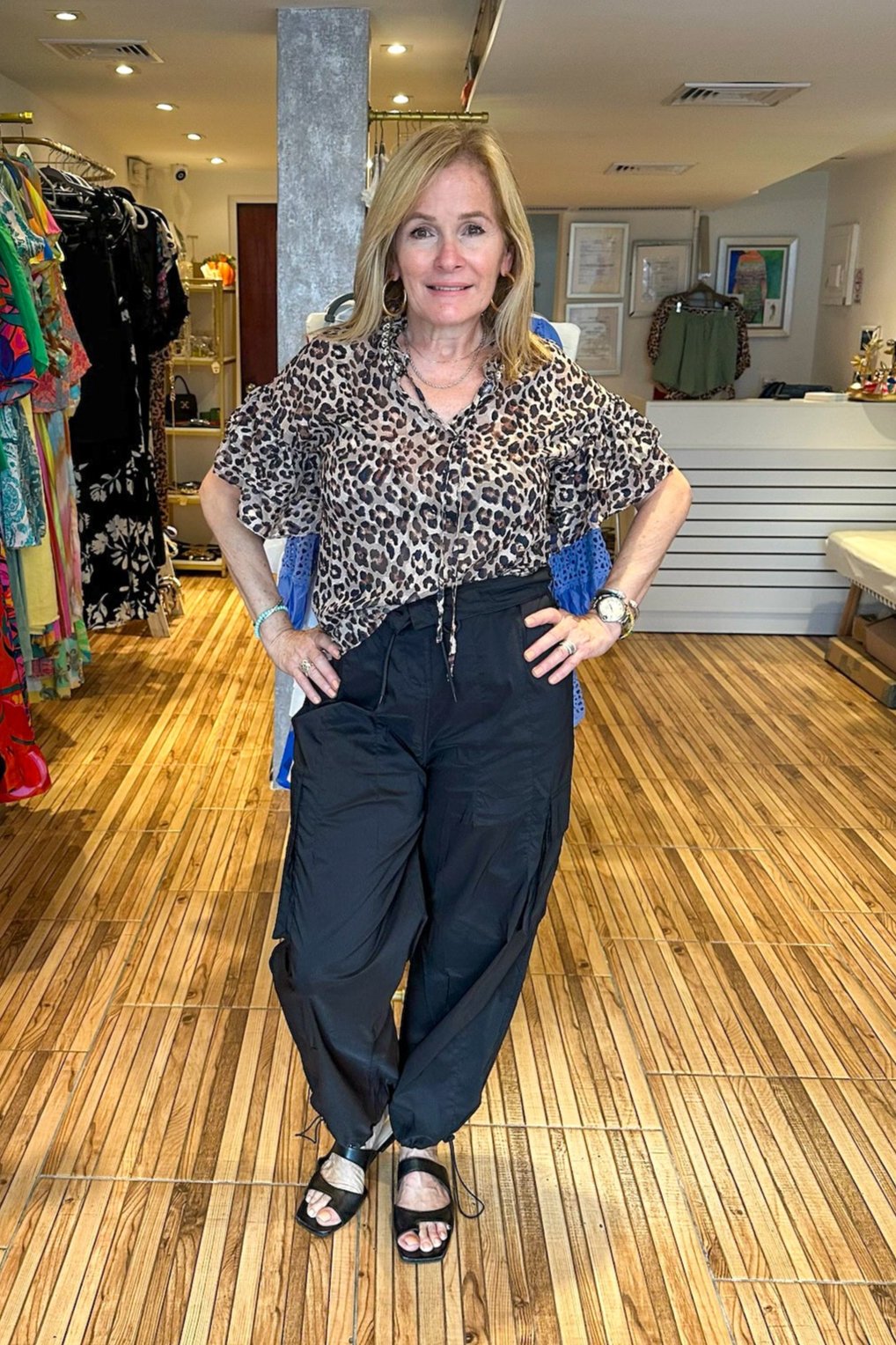Short ruffle sleeve animal print top