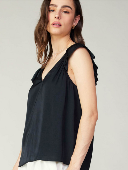 Black sweetheart neck pleated ruffle sleeve top.