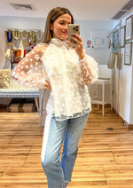 Load image into Gallery viewer, White flower embroidery lace top with long sleeve and lining.
