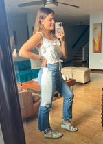 Load image into Gallery viewer, “Lisa” Jeans
